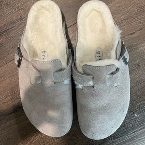 Boston Shearling Birkenstock Clog color stone